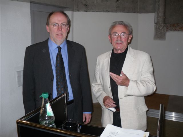 Manfred Raum dankt Prof. Caston