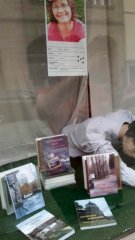 Schaufenster der Kroniche-Grimmi-Autoren